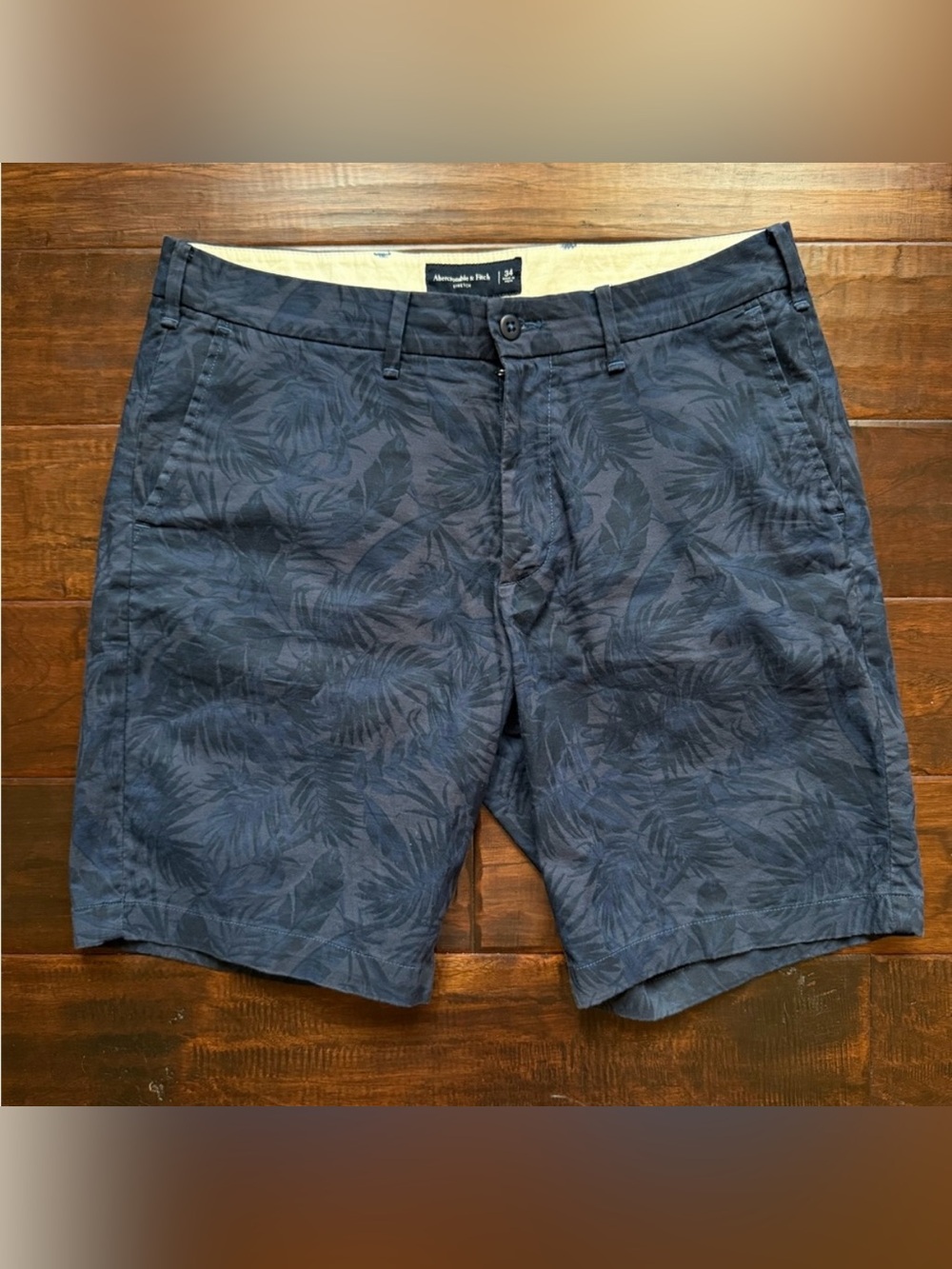 Abercrombie & Fitch Dark Blue Leaf Print Shorts